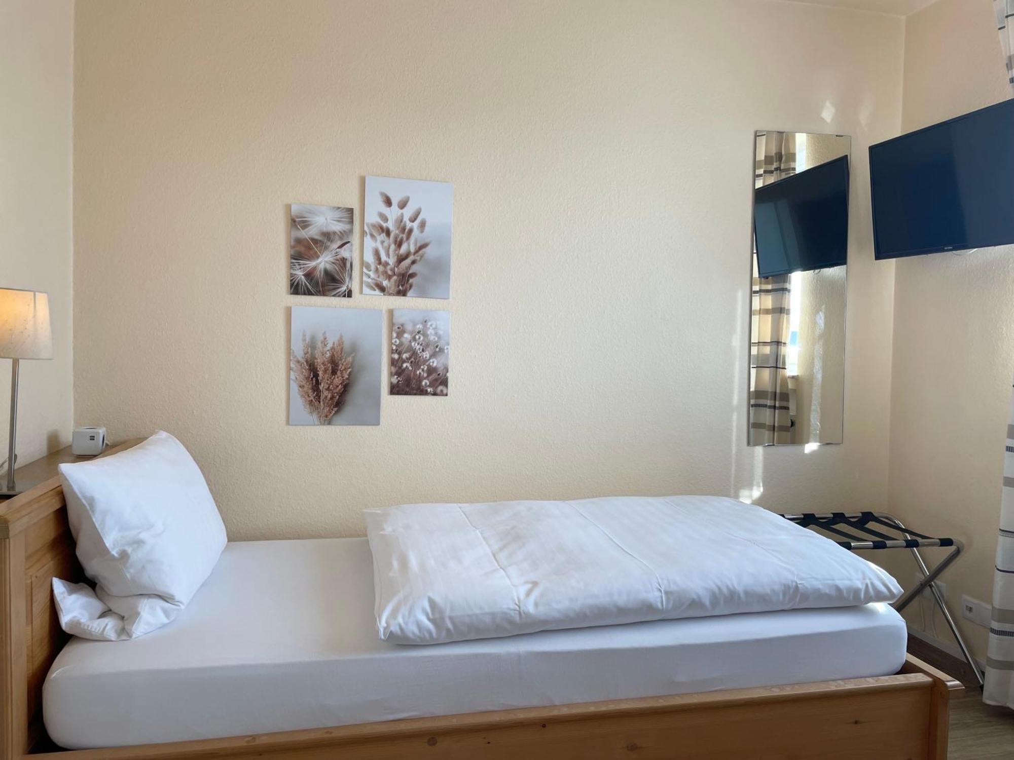 Hotel-Pension Hommen Кобленц Экстерьер фото